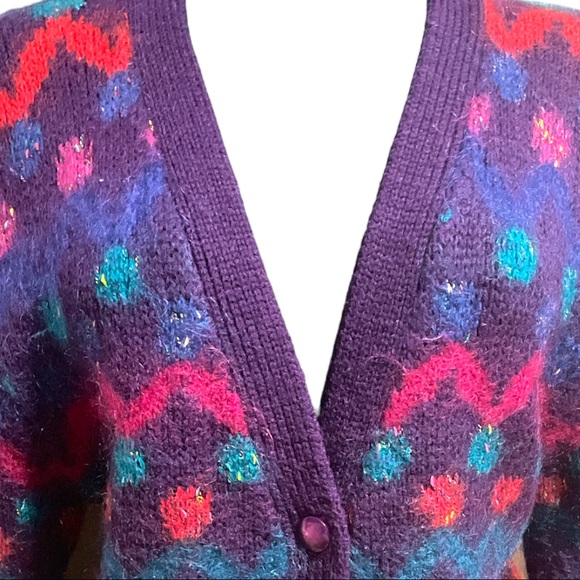 Hand Loomed Vintage Cardigan - Picture 2 of 5